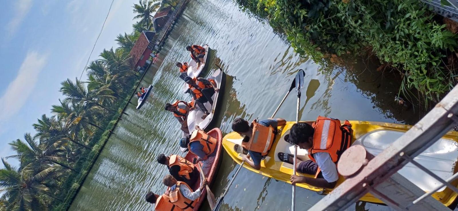 Munroe Island Lake Resort Mundrothuruth Εξωτερικό φωτογραφία